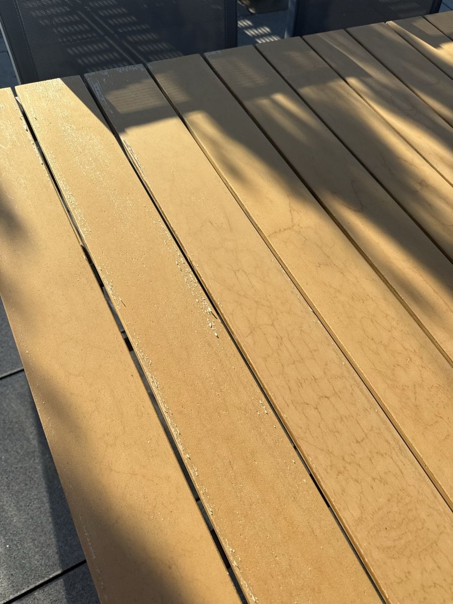 Tavoli: Gartentisch mit Holzoptik – Usato da Weiach venduto da DanielaCecillia 2
