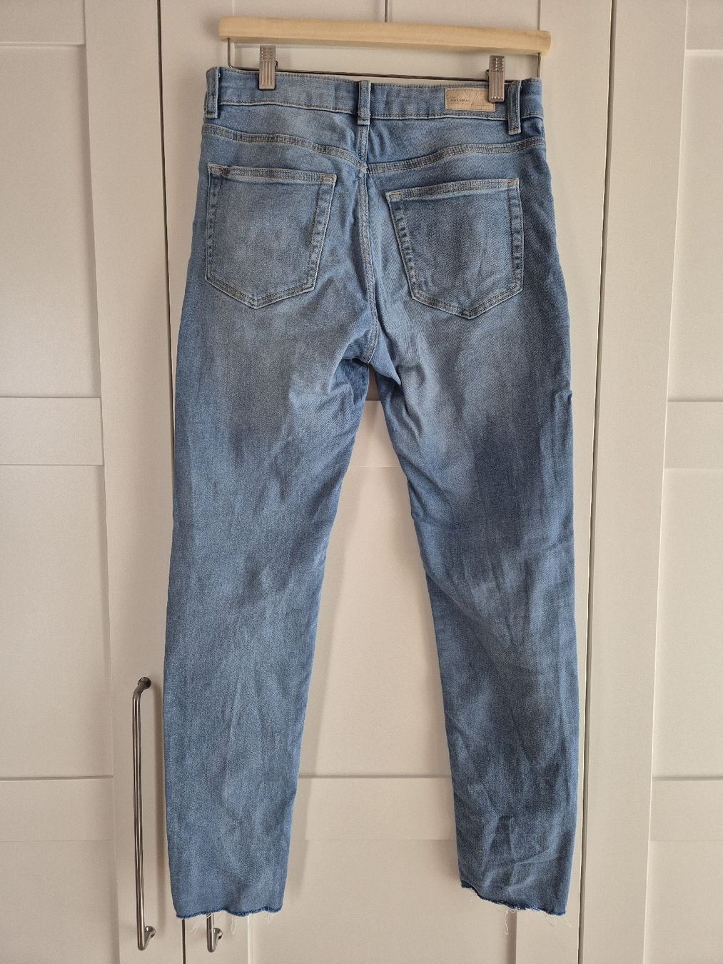 Pull&Bear Jeans: Pull&Bear Jeans, hellblau, Gr. 38, neu – Nuovo (secondo la descrizione) da Känerkinden venduto da melbaumg 1