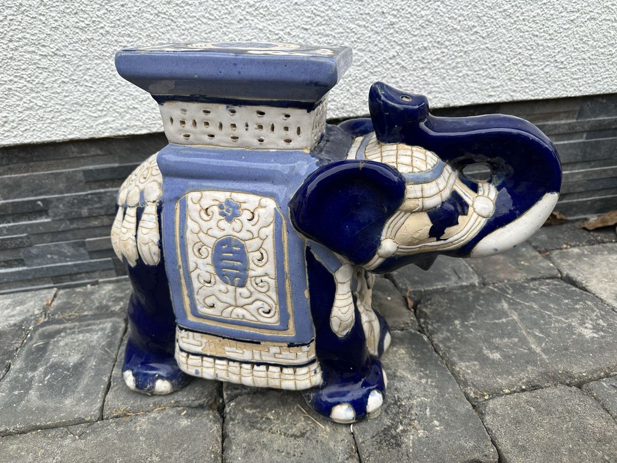 Sculture & Statue: Indischer Elefant aus Keramik 38cm – Usato da Lupsingen venduto da New-Haven 1