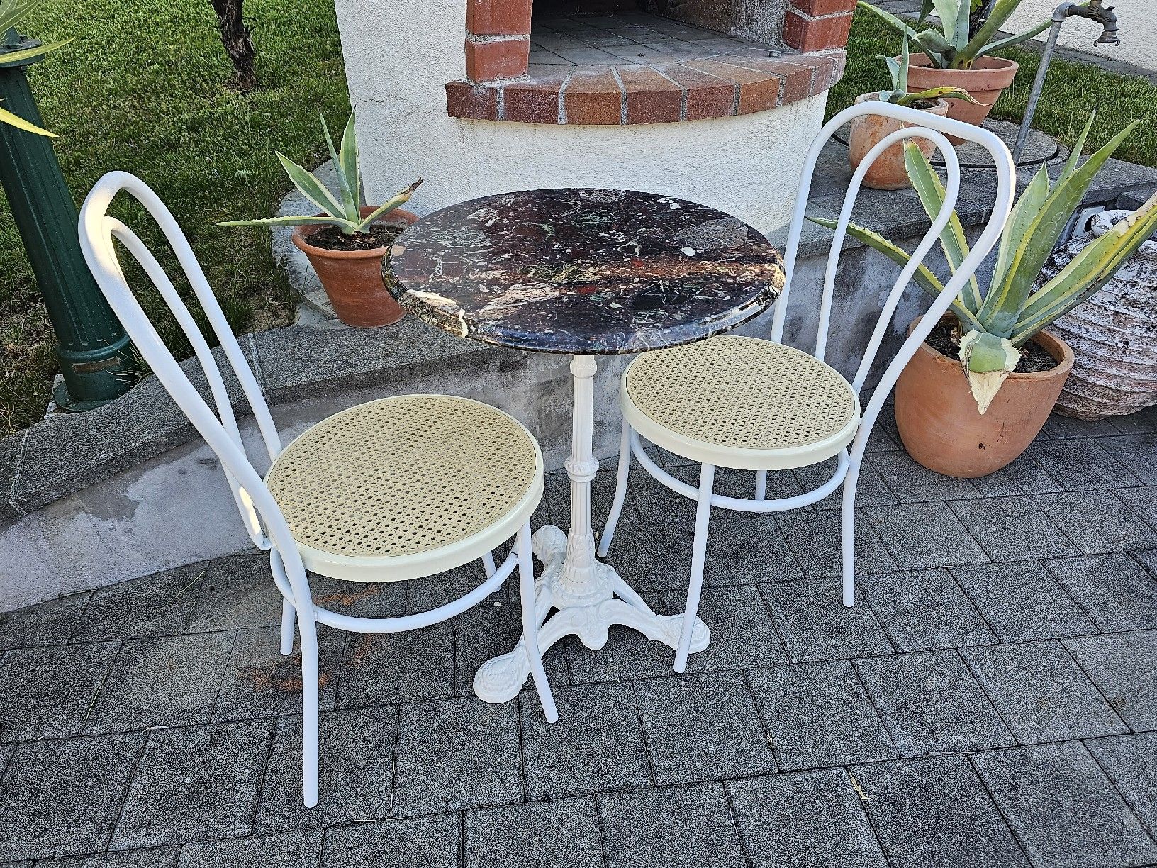 Tavoli: Bistrotisch Marmortisch 2 Stühle – Usato da Villnachern venduto da hasta08 2
