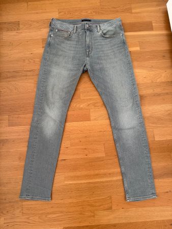 Jean Tommy Hilfiger  Slim Taper, taille 34/32
