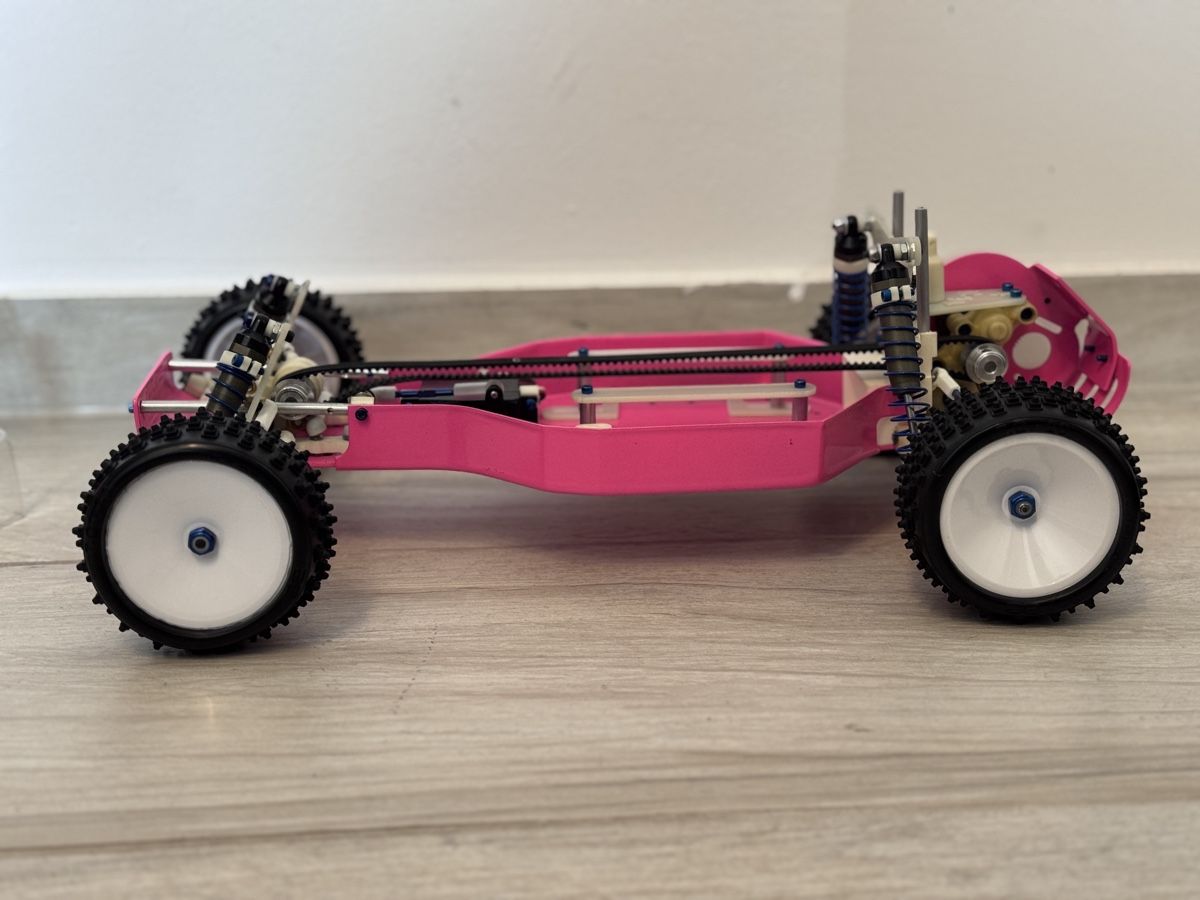 Modellismo RC: Team Associated RC10 Ten4 4x4 – Usato da Spreitenbach venduto da alishaesseiva 1