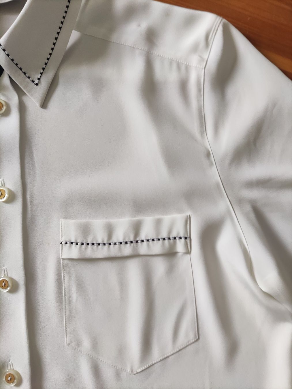 Basler Blusen: Elegante Bluse "Basler" – Gebraucht aus Solothurn von Csw1 3
