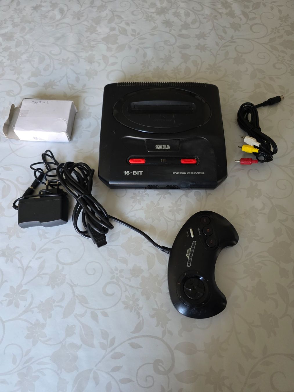 Sega Konsolen: Sega Mega Drive II - Console Rétro 16-Bit – Gebraucht aus Genève von luc_qhh2