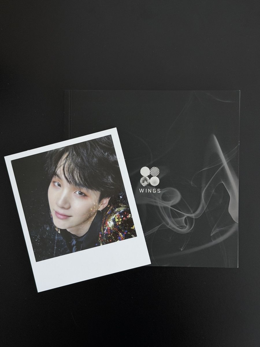 CDs: BTS WINGS G-Version mit Suga Photo – Neu (gemäss Beschreibung) aus Rossrüti von Sh.Shala