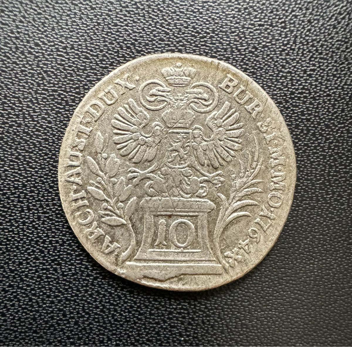 Tutti le monete: 10 Kreuzer 1764 Prag – Usato da Meilen venduto da coins4sale