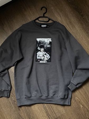 Hockey "Eyes Without a Face" Crewneck - Size L