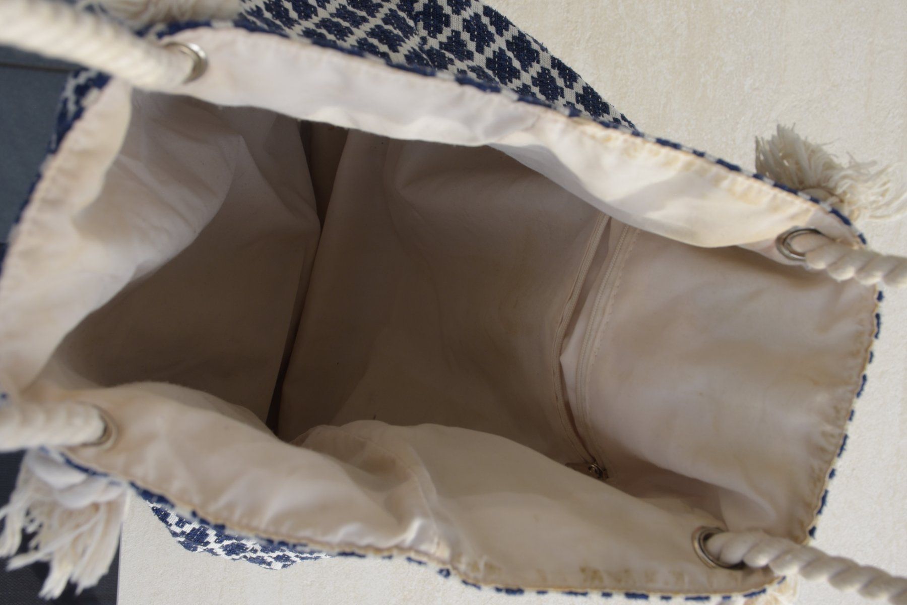 Sacs femmes: Stoff-Tasche – D'occasion à Kilchberg ZH par bluessolo 1