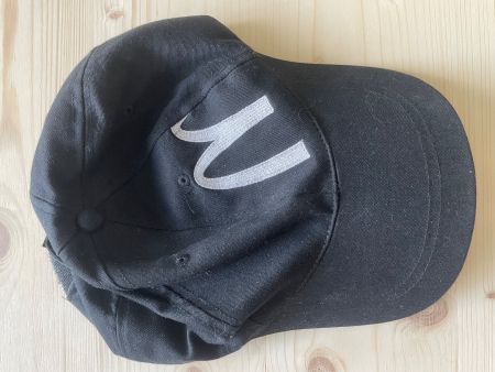 Schwarze Cap Mac Donalds