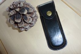 ETUIS POUR CEINTURE OU POCHE..CUIRE NEUF