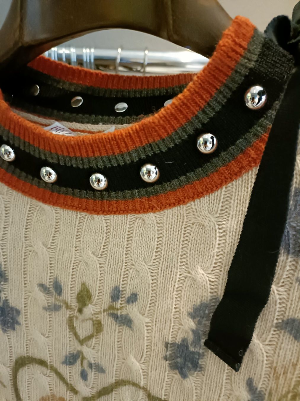 Pulls & Sweat-shirts: Red Valentino Strickpullover, Blumenmuster, Grösse S – D'occasion à Zollikofen par Proseco 1