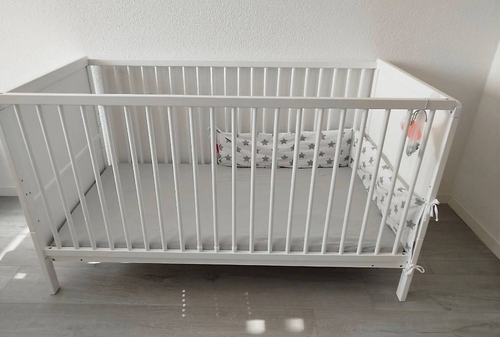 Letti: Gitterbett – Usato da Wohlenschwil venduto da dan_6ztw