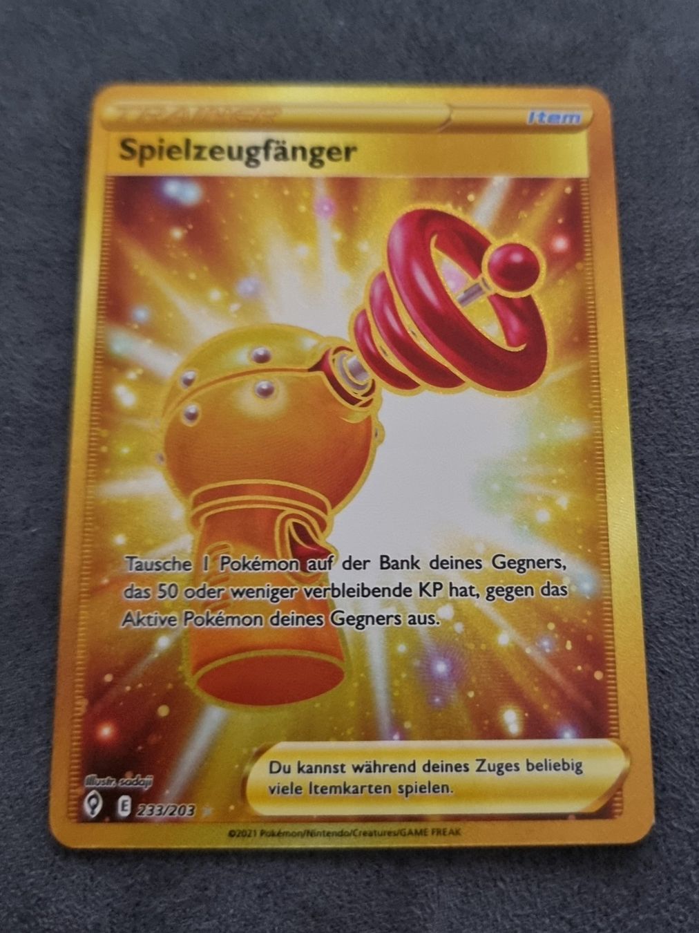 Pokémon Sammelbilder & Trading cards: Pokémon Spielzeugfänger 233/203 MINT – Gebraucht aus Roggwil BE von S_Cards