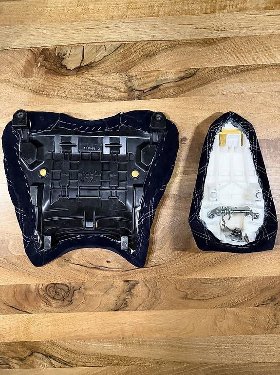 Toutes les pièces détachées moto: Yamaha R1 Sitz – D'occasion à Saland par JoelCampa 4