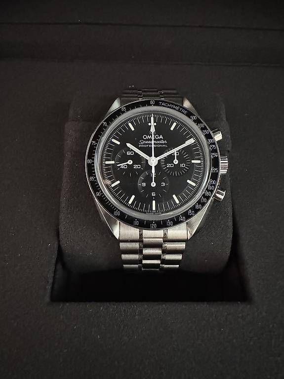 Omega Orologi: Omega Speedmaster Professional Moonwatch – Usato da Zürich venduto da timeio-swapwatch