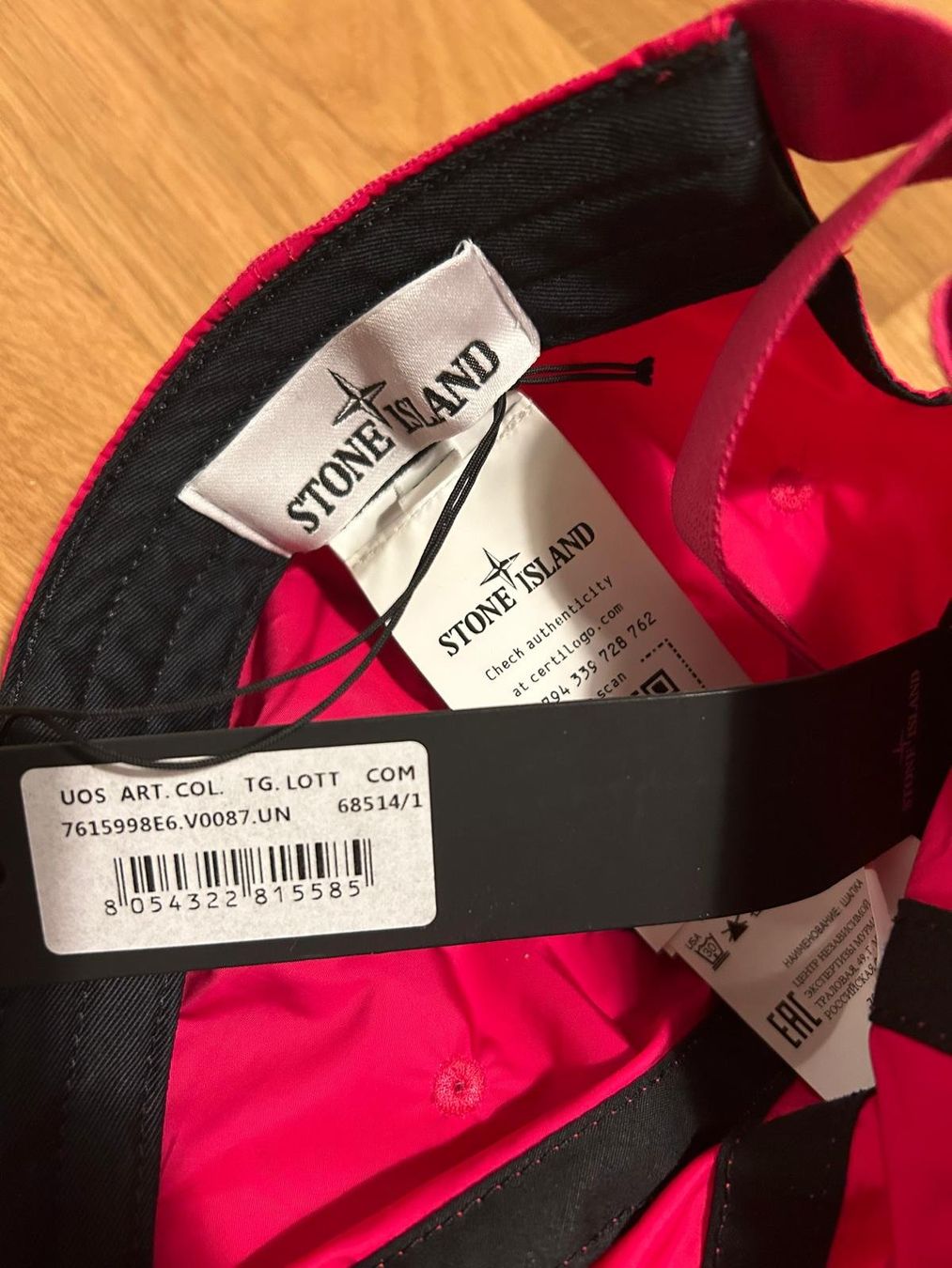 Stone Island Copricapi, berretti & cappellini: Stone Island cap – Nuovo e nell'imballaggio originale da Zürich venduto da gds90 1