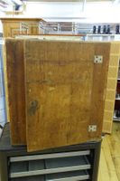 Alter Werkzeugschrank aus Holz Werkstattschrank, Wandschrank