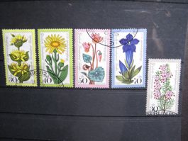 Berlin 1975 Alpenblumen/Weihnachten ET
