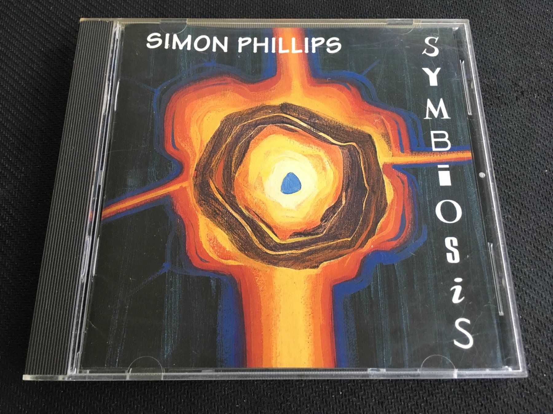 CD: Simon Phillips - Symbiosis -CD- – Usato da St.Gallen venduto da MedienJoe