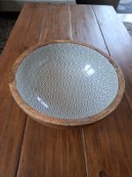 Saladier en bois "Bjorn", motif vagues, bois manguier 