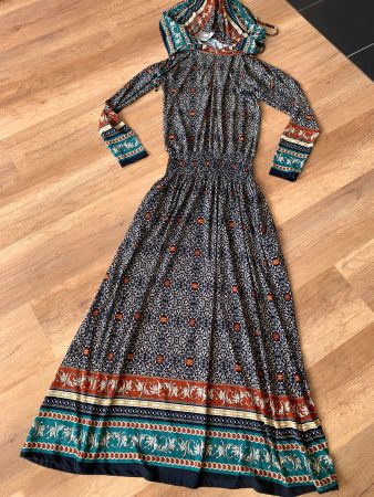 Raffiniertes originelles Maxikleid Rembertow Gr. 38