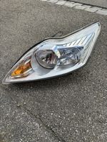 Ford Focus jg 2010 Scheinwerfer links