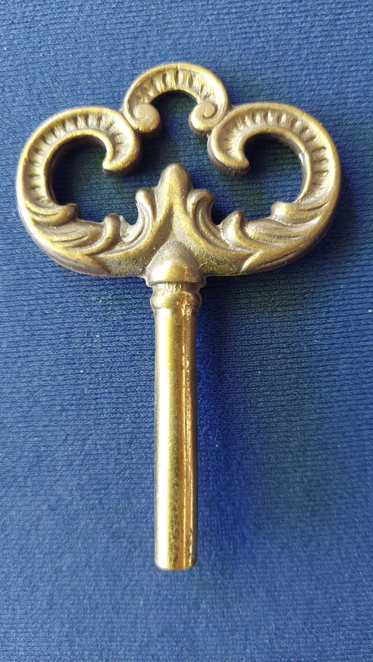 Schlüssel: Clef ancienne pour remonter les pendules – Gebraucht aus Marsens von jogocade