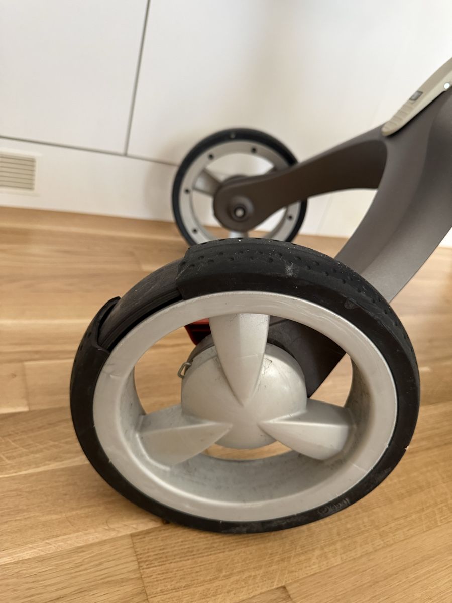 Stokke Carrozzine: Stokke Xplory Kinderwagen inkl. Einkaufstasche – Usato da Altdorf UR venduto da ars_6rjm 1
