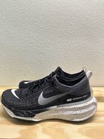 Nike Invincible 3  Herren Laufschuhe, Schwarz/Weiss, Gr. 44