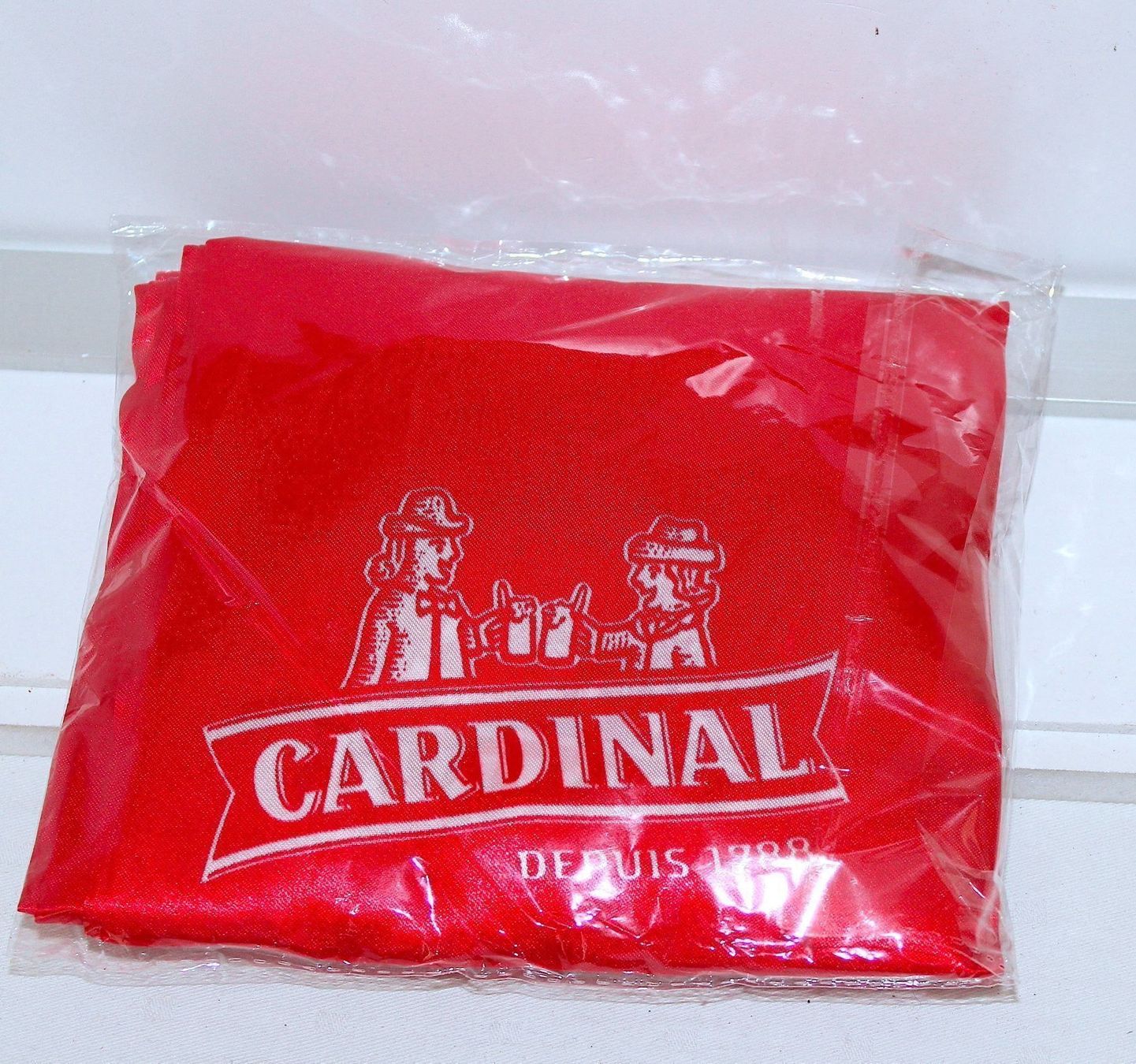 Feldschlösschen Bevande alcoliche: BIER CARDINAL HOPSCHWIZFUSBALL FANS HALSTUCH – Nuovo e nell'imballaggio originale da Ipsach venduto da Merlux 4