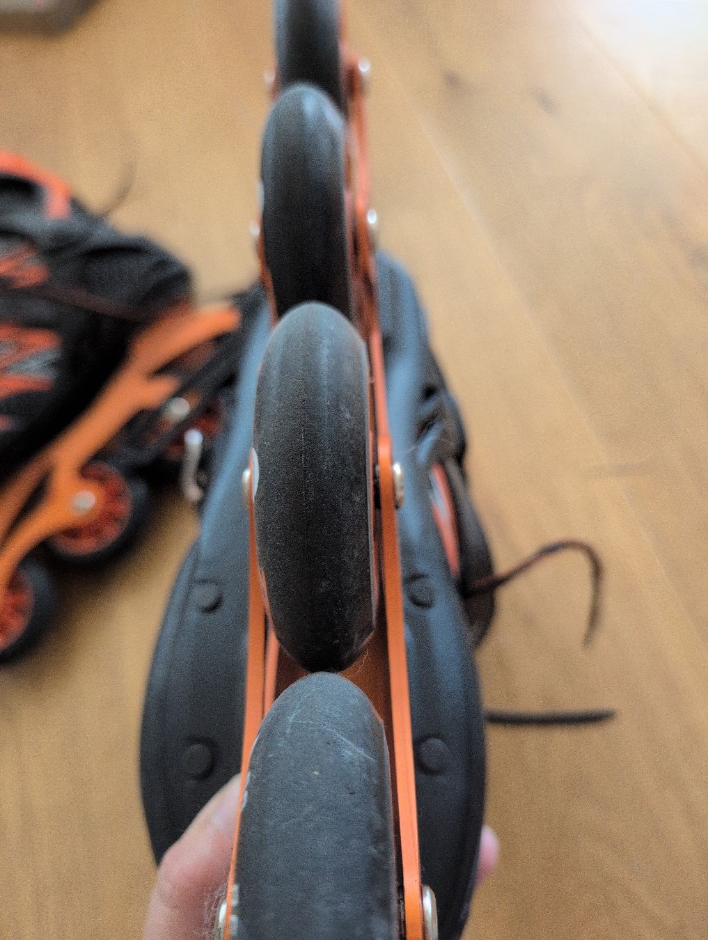Patins à roul. & inline: Inlineskates Grösse 43 gebraucht – D'occasion à Willisau par tan_wy9q 2