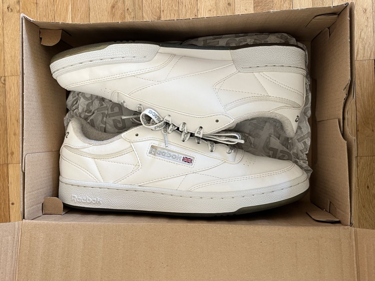 Reebok Chaussures hommes: Palace x Reebok club C 85 – D'occasion à Rombach par akiromay