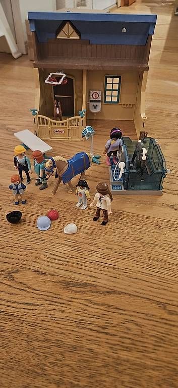 Playmobil Giocattoli: Playmobil Pferde Klinik – Usato da Heimiswil venduto da Pagira13