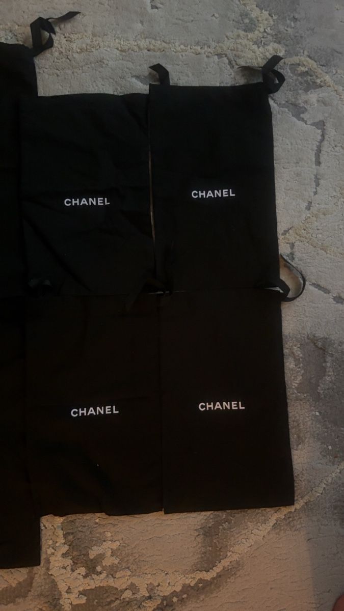 Chanel Taschen: Chanel Staubbeutel, 7, von Taschen und Schuhen  – Neu (gemäss Beschreibung) aus Küsnacht von bel_k5w8 2