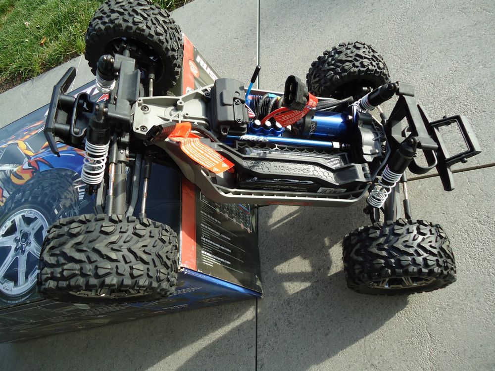 Zu Verkaufen RUSTLER 4x4 VXL | Kaufen auf Ricardo
