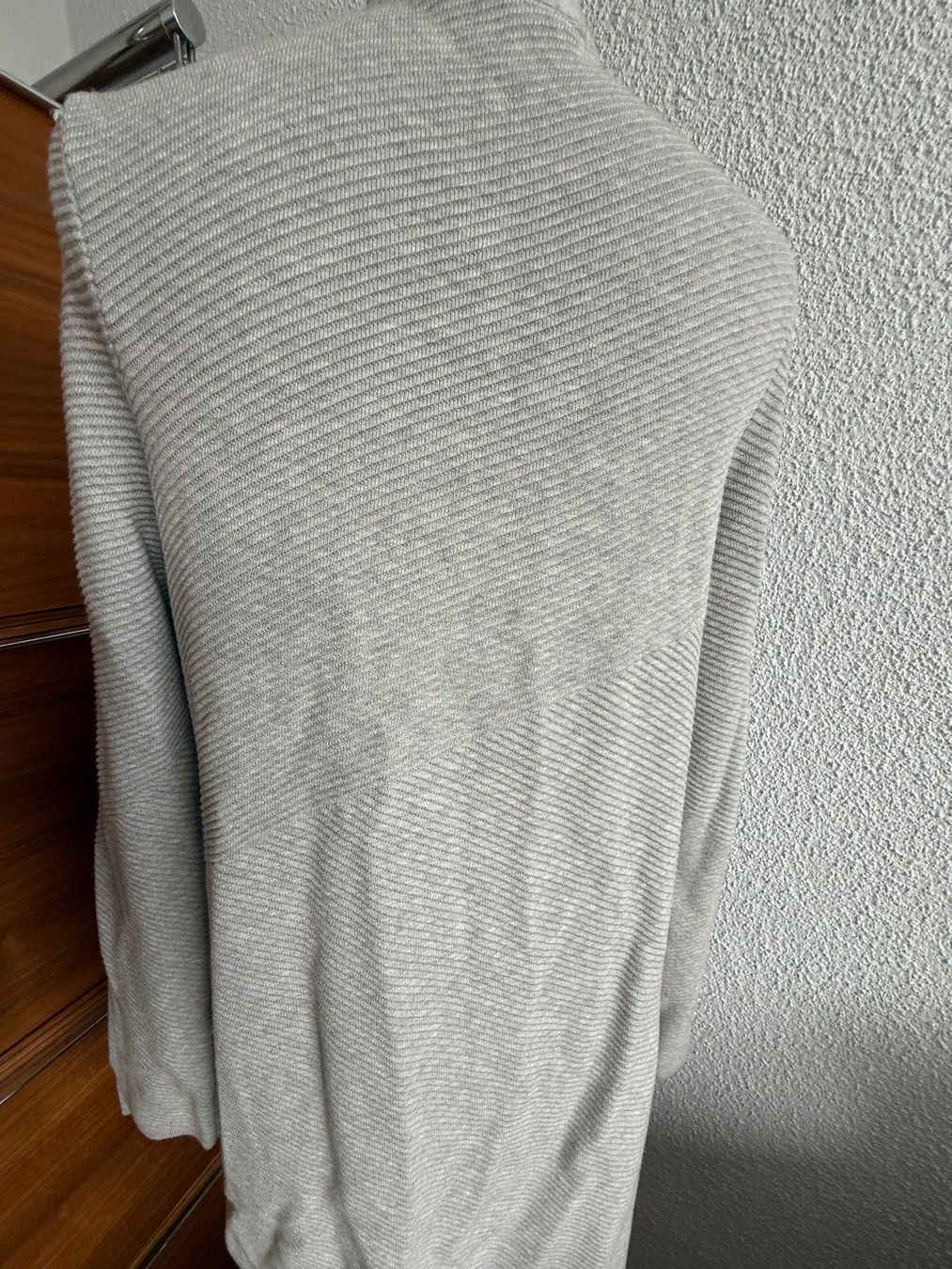 Giacche: Street One Strickjacke Longjacke Gr. 36 hellgrau Viskose – Usato da Kirchdorf AG venduto da coco123 6