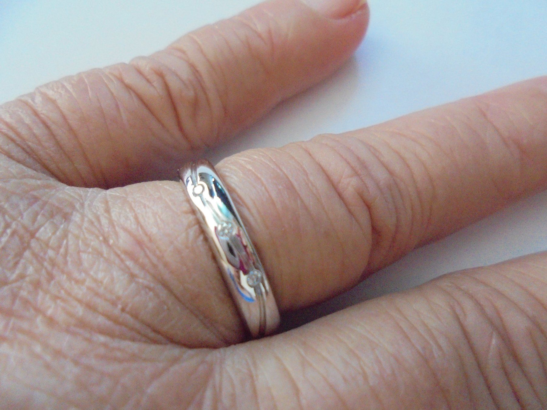 Bagues: Echtschmuck: Brillant-Silberring mit 3 Diamanten 17/53 – Neuf (Voir description) à Zuchwil par maumauchi 3