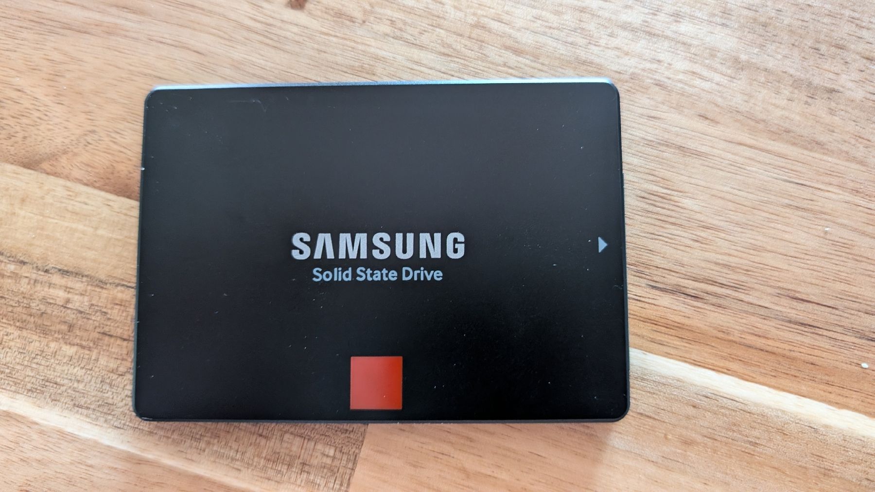 Samsung Dischi rigidi: 2.5" SSD Samsung 860 Pro 1TB – Usato da Aadorf venduto da Thepacman