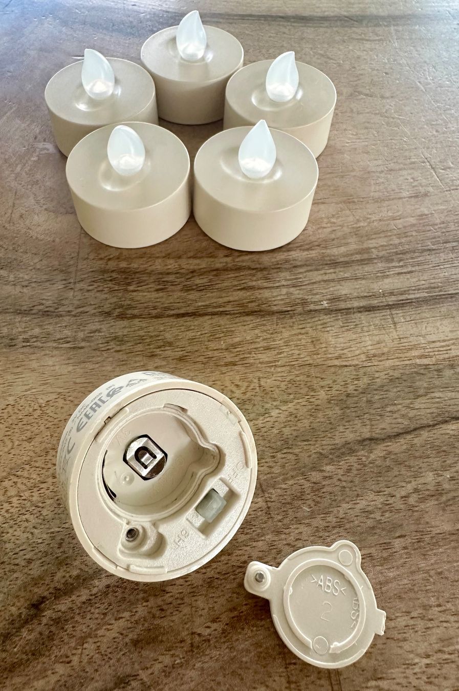 Candele: LED Teelichter mit Flackereffekt, warmweiss – Usato da Abtwil SG venduto da sinsky_ 1