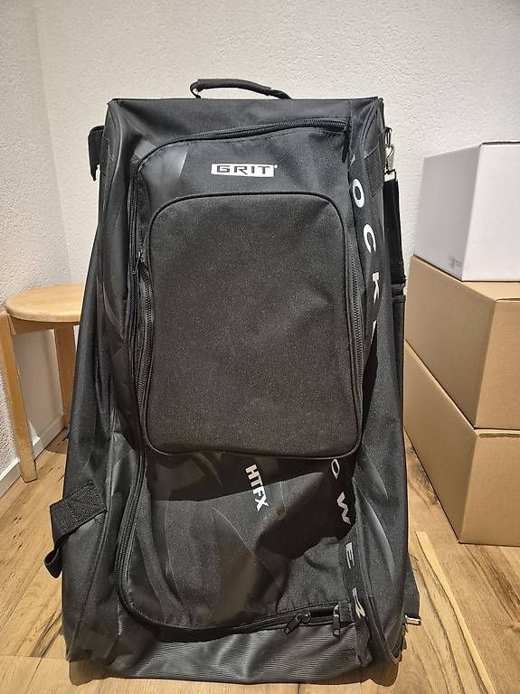 Borse: Sac de hockey gritt – Usato da Rueyres-St-Laurent venduto da cla_mf7f