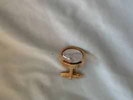 Manschettenknöpfe goldfarben Pferdemotiv, Material unbekannt