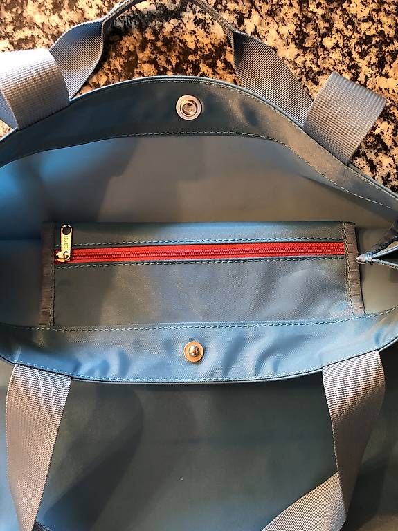 Esprit Taschen: Tragtasche – Gebraucht aus Gerlikon von thi_q8ll 1