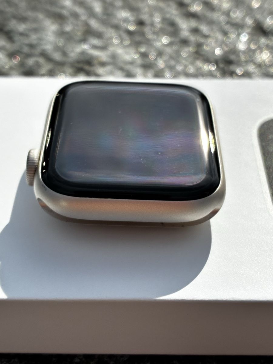 Apple Smartwatch: Apple Watch SE 3 44mm Starlight GPS + Cellular – Difettoso da Appenzell venduto da bond77 1