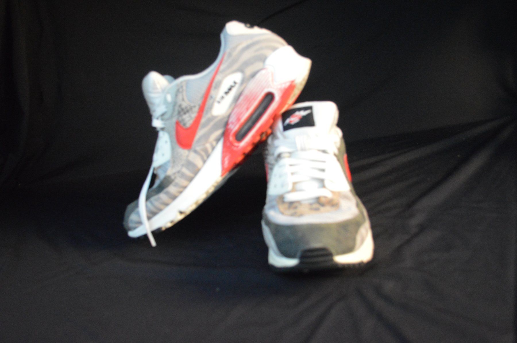 Nike Herrenschuhe: Nike Air Max 90 Schuhe Grösse 44.5 – Gebraucht aus Buchs SG von die_zc5l 1