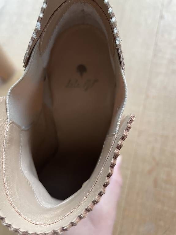 Scarpe da donna: Lele Pyp Stiefeletten, Gr.40 NEU – Usato da Meisterschwanden venduto da jil_8rtq 3
