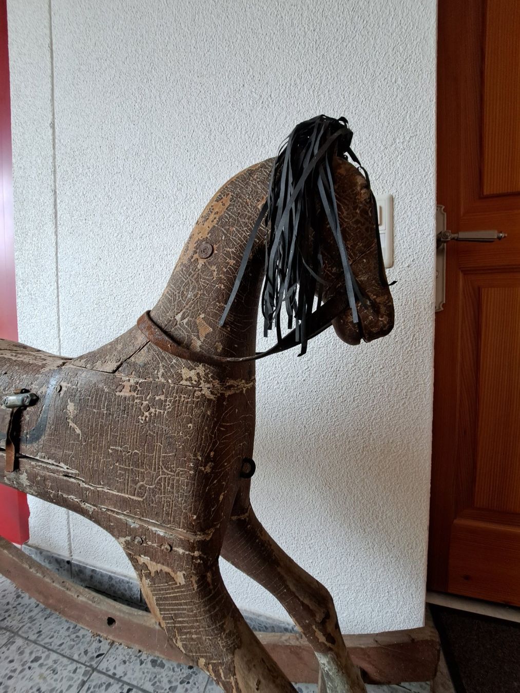 Giocattoli: Schaukelpferd antik sehr gross – Usato da Willisau venduto da afb123 4