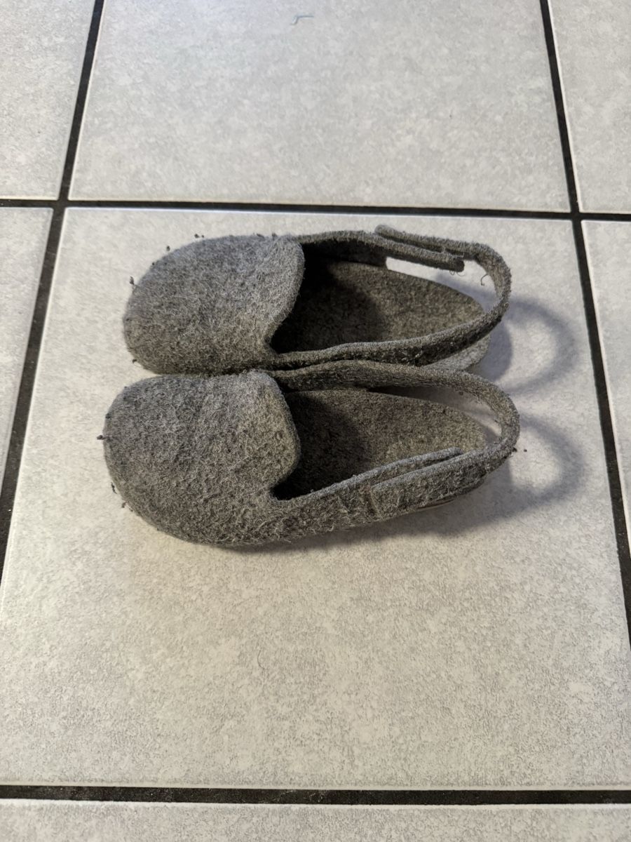 Geox Scarpe per ragazzi: Pantofole bambino Geox – Usato da Morcote venduto da bat_z2fs 2