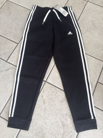 NEUE „ADIDAS“ Hose Gr.152(11-12 J.)
