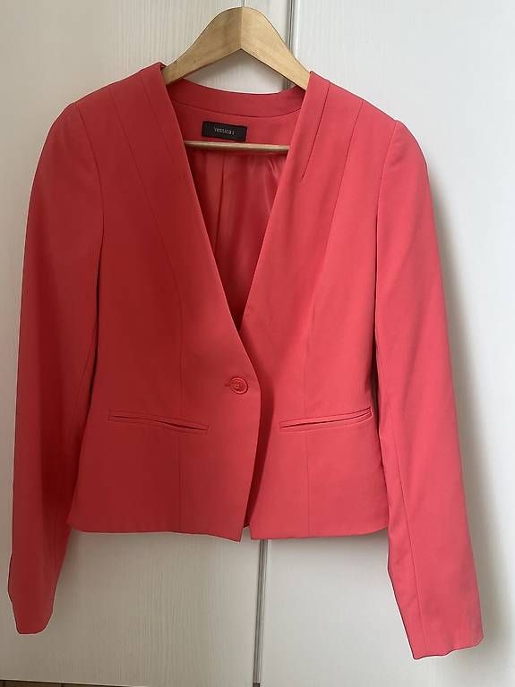Giacche: Blazer Yessica taille 38 – Usato da Yverdon-les-Bains venduto da car_xd5s