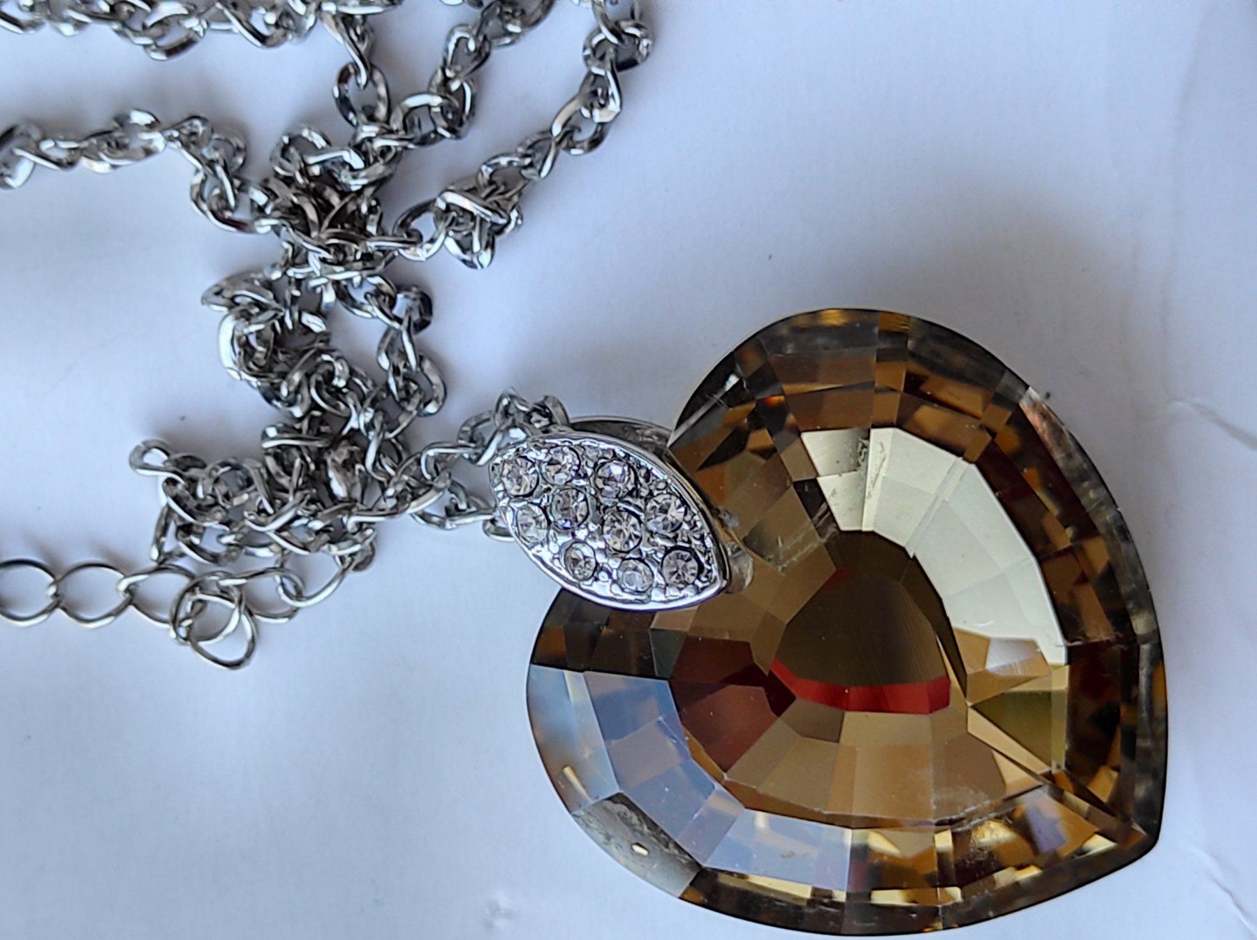 Catenine: Collier avec cristal – Nuovo e nell'imballaggio originale da Renens VD venduto da cla_7zv5